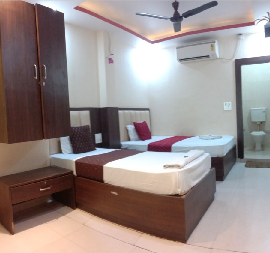 Hotel Grill Inn,India>>Lucknow,3 star