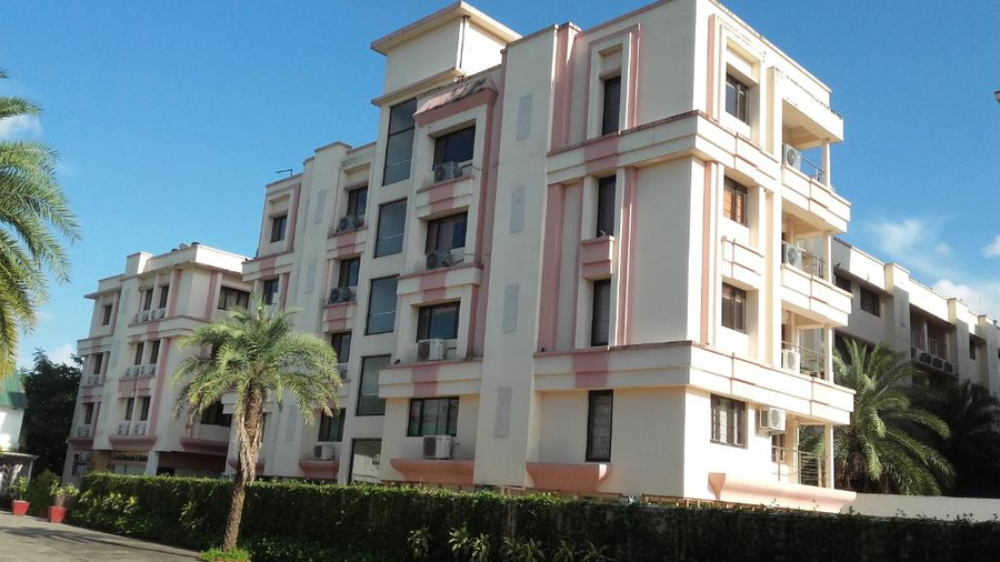l b d resorts and hotels