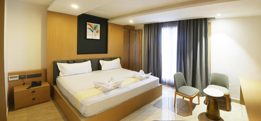 roots luxury suits and banquets