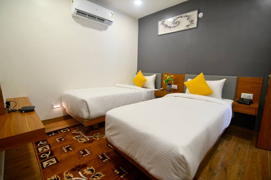 Carry Inn Indore,,3 star