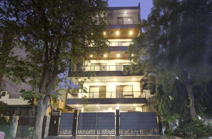 Limewood Stay - Corporate Huda City Centre,Sector 43,3 star