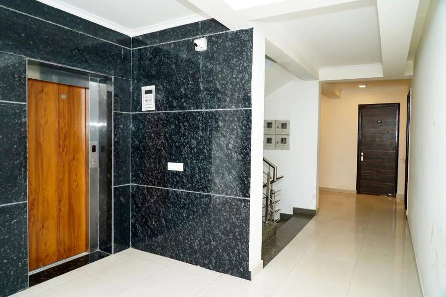 Limewood Stay - Executive Huda City Center,Sector 43,3 star