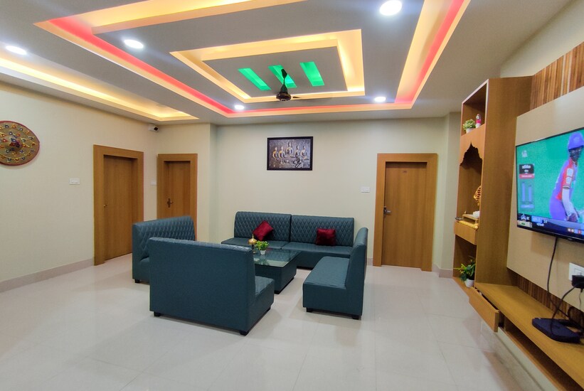 grace inn guest house near airport