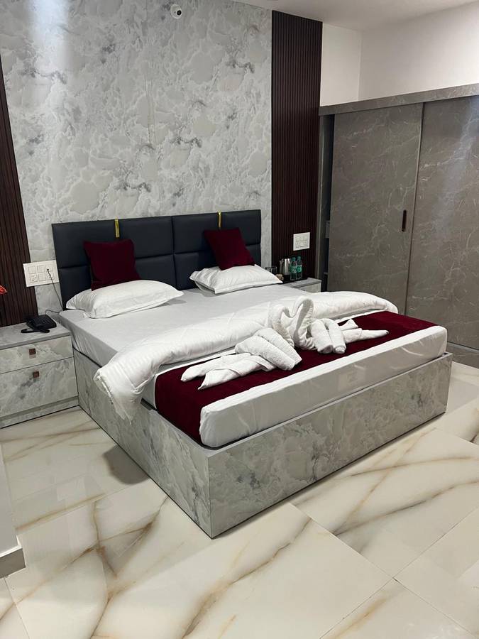 hotel sky blue suites