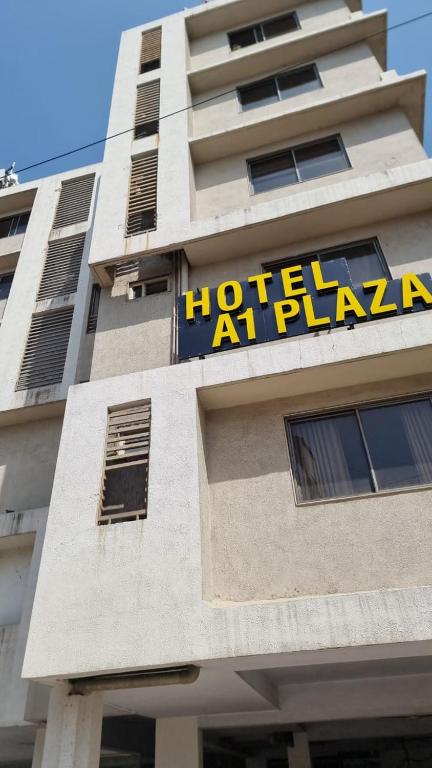 Hotel A1 Plaza - Ahmedabad