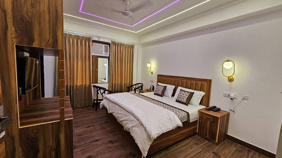 white house hotel and banquet