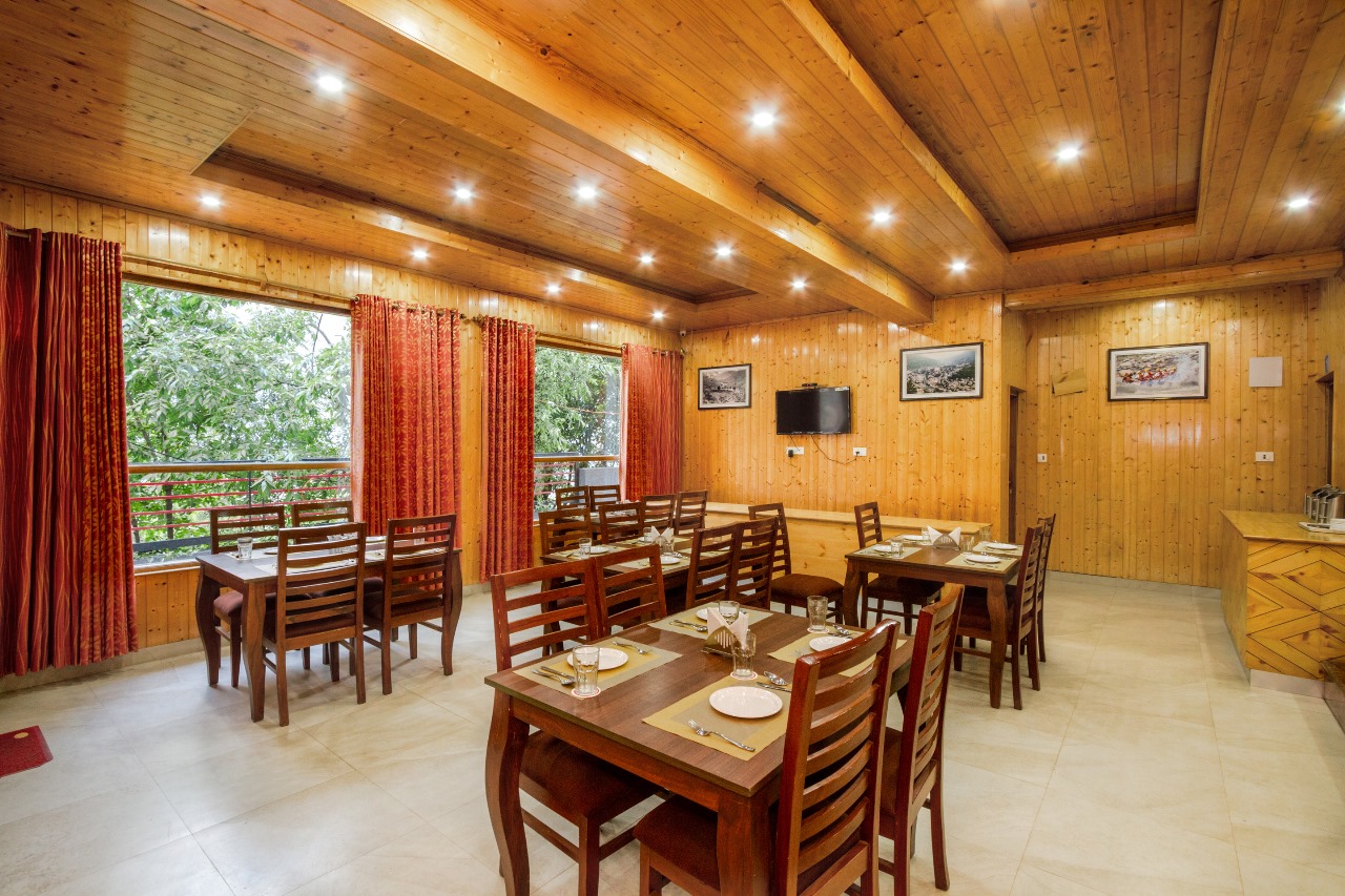 foxoso cherry hotel manali