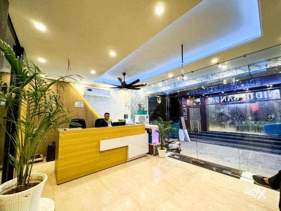 Hotel Vaidik Ganga,Swarg Ashram Road,3 star
