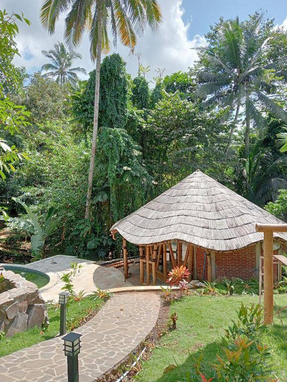 The Osing Bamboo - A Liberta Collection,,4 star