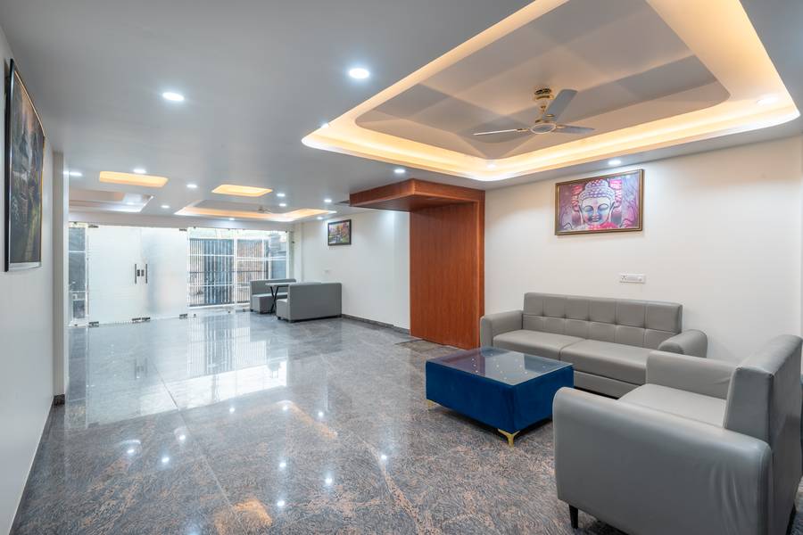 Saavi Hotel Sector- 45,Sector 45,4 star