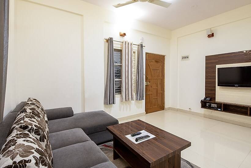 Omicron Hotel 1 Bhk Studio Rooms,Thanisandra,3 star