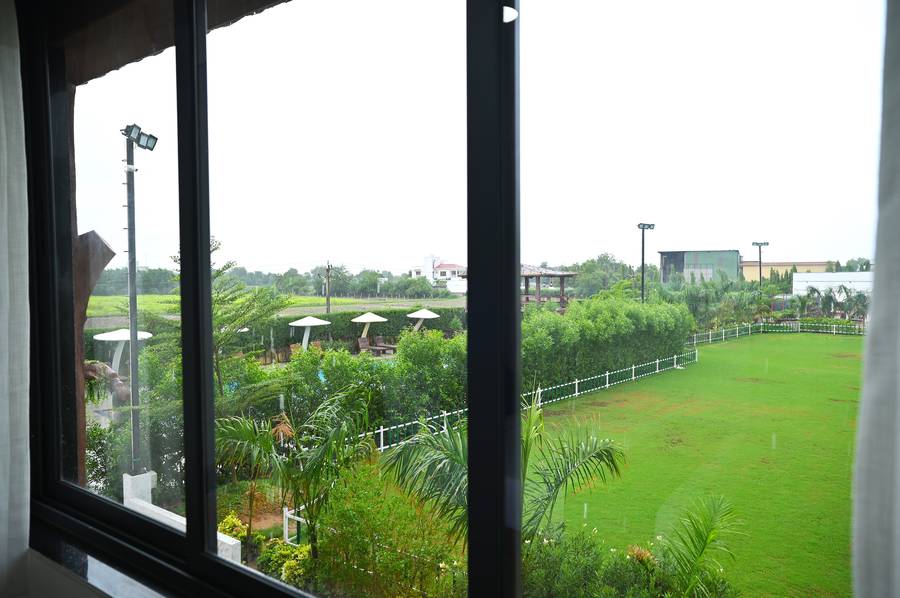 ginger kheda ahmedabad