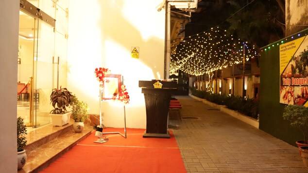 Victoria Hotel,Chinar Park, Kolkata,3 star