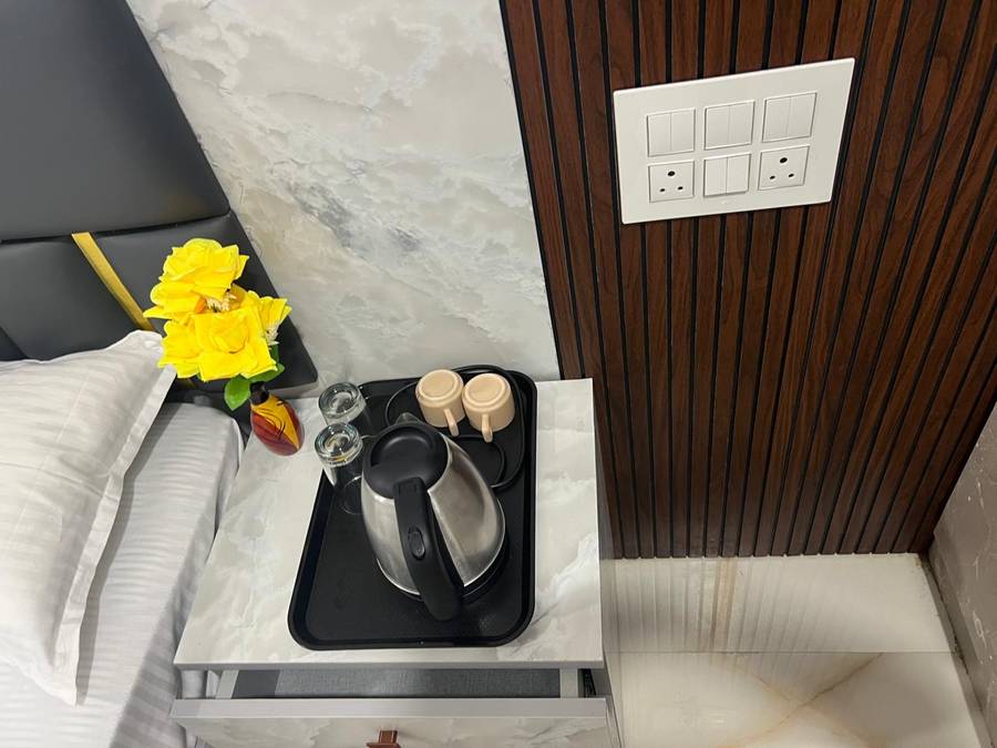 hotel sky blue suites