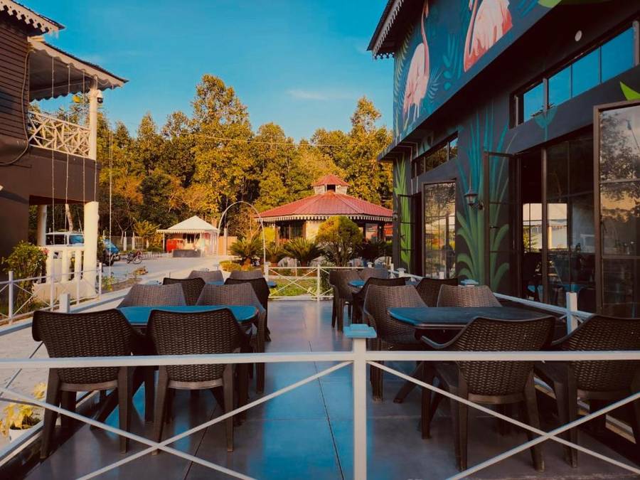 Kadambini Jungle Resort,Jalpaiguri>>Chalsa,3 star