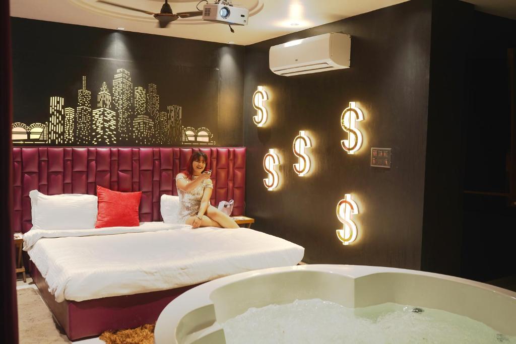 Orsom Stays Sassy - Sector 42,Golf Course Road,3 star