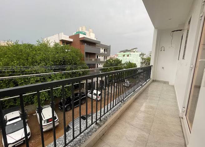 Flxho Penta - 1 Bhk Luxury Apartments - Golf Course Road,Dlf Phase 1,3 star