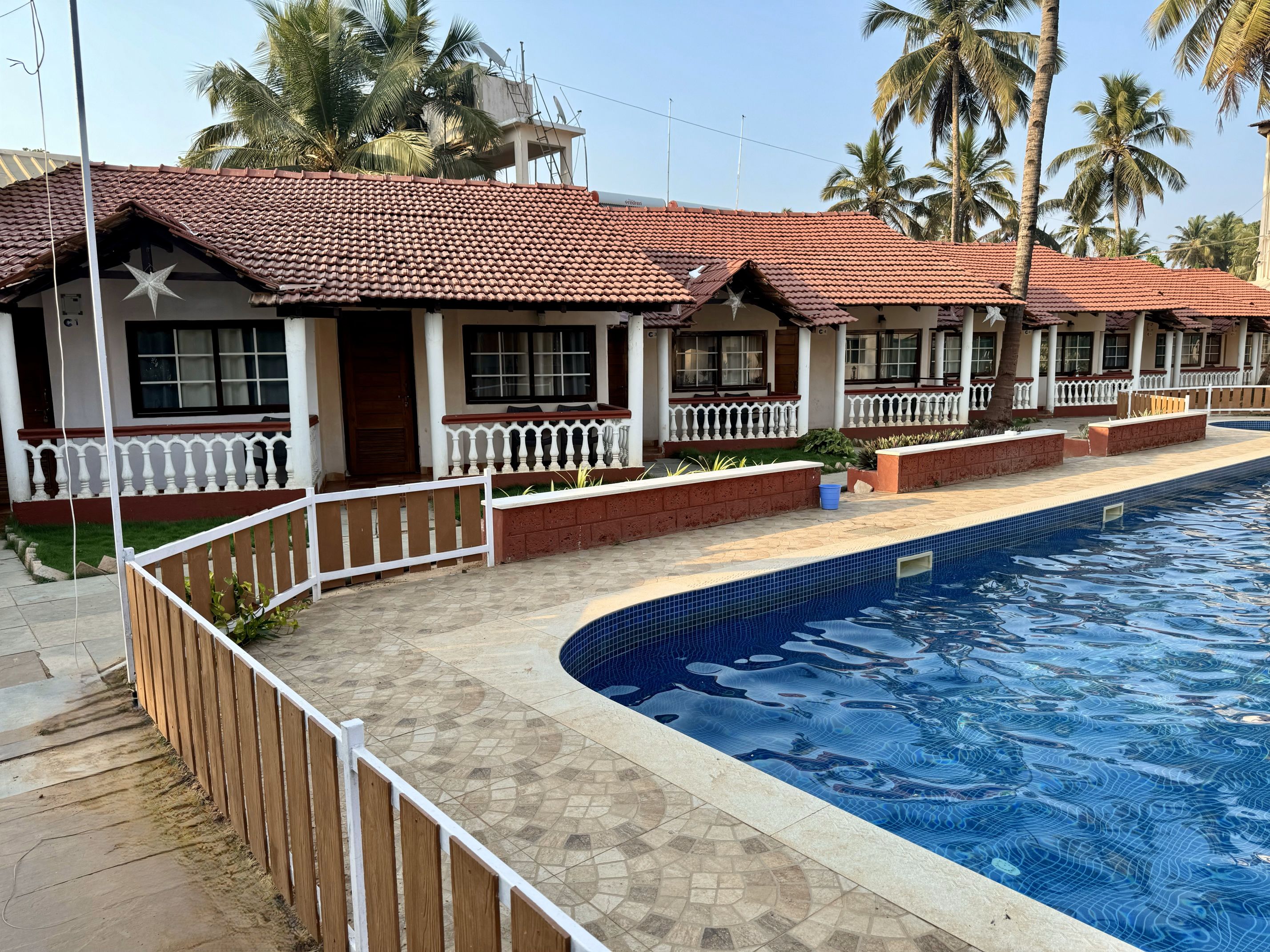 Serafinos Beach Resort,Colva Beach-South Goa,2 star