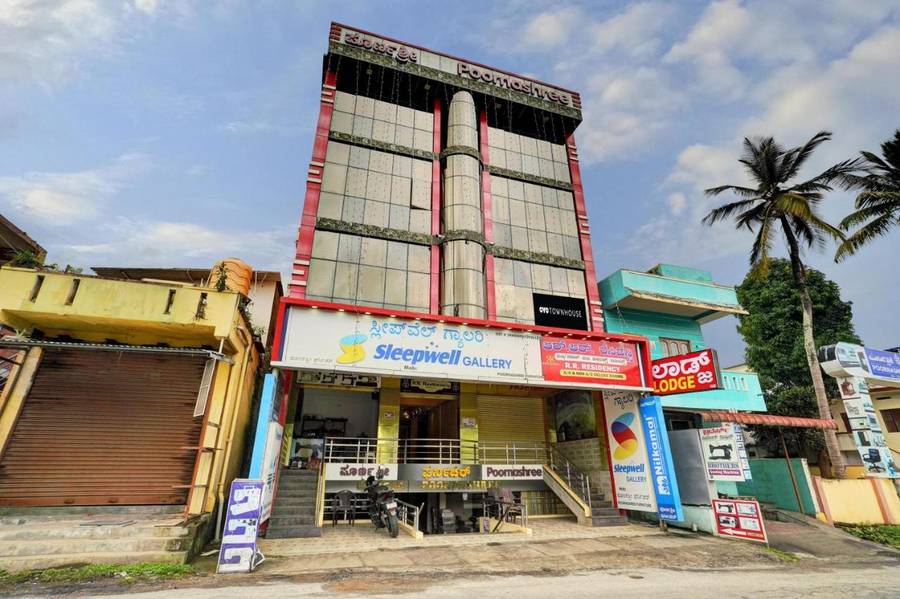 super o rr residency near ksrtc bus stand