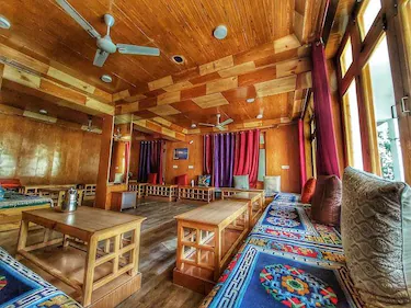 Hotel Real Siachen,Diskit,3 star