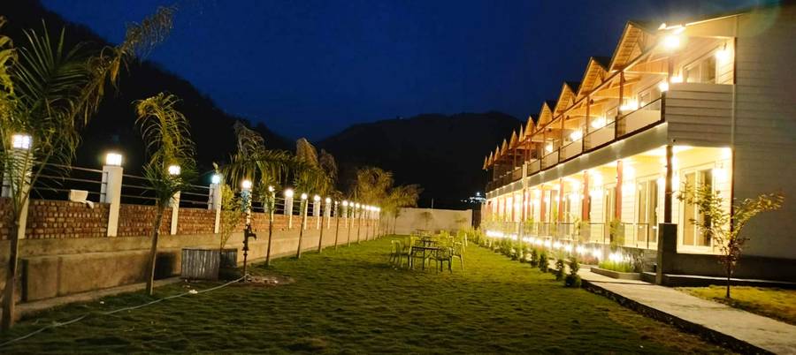 qcent woods spa resort rishikesh