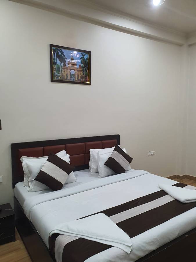 Treebo Om Shree Banaras,Dandupur,3 star