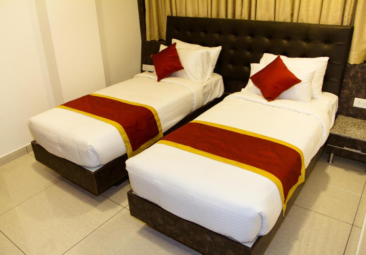 golden amulya rest wings