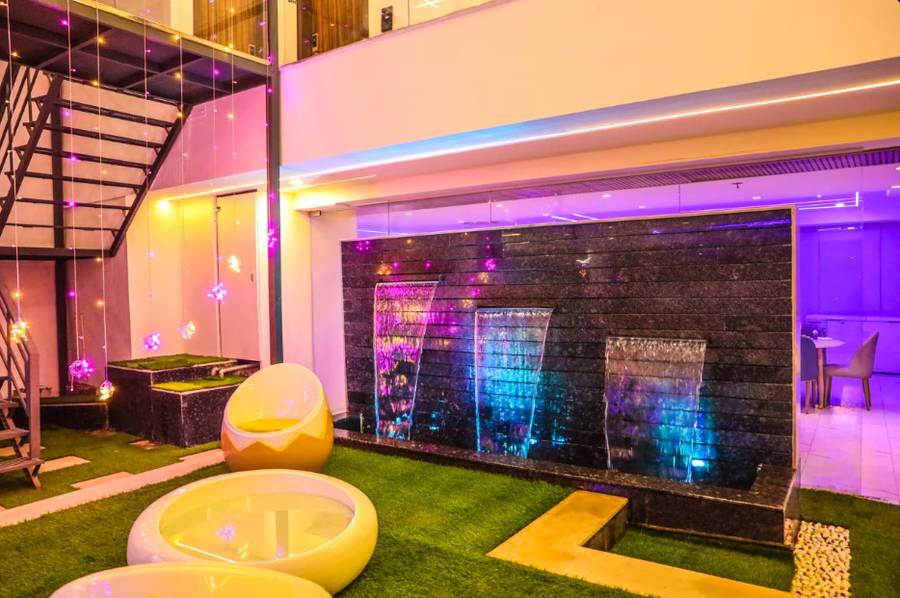 vaabi saabi hotel medanta