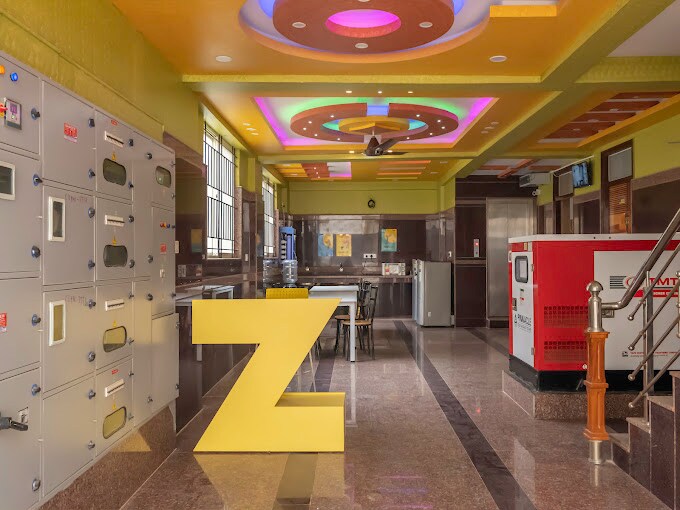 Z Express Hemingway,Electronic City,0 star