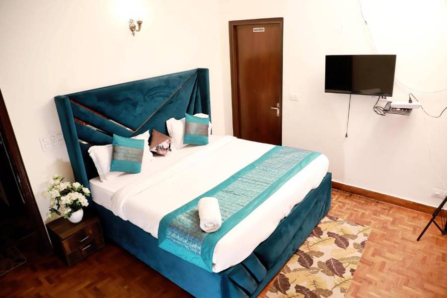 fortune home service apartment 3bhk e 28 1b saket