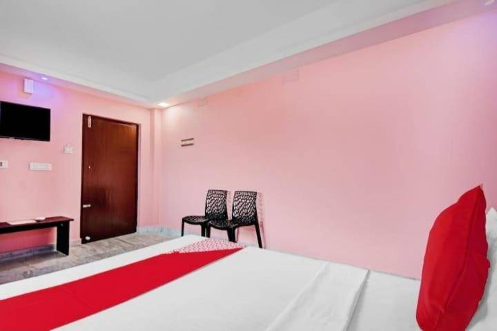 Hotel Rose,Kolkata>>Barasat,2 star