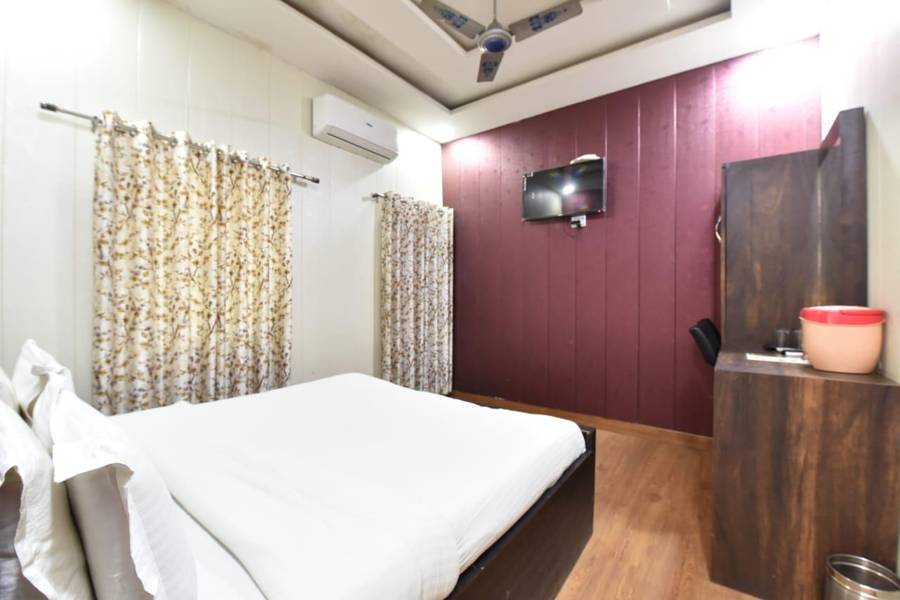 hotel jaisal