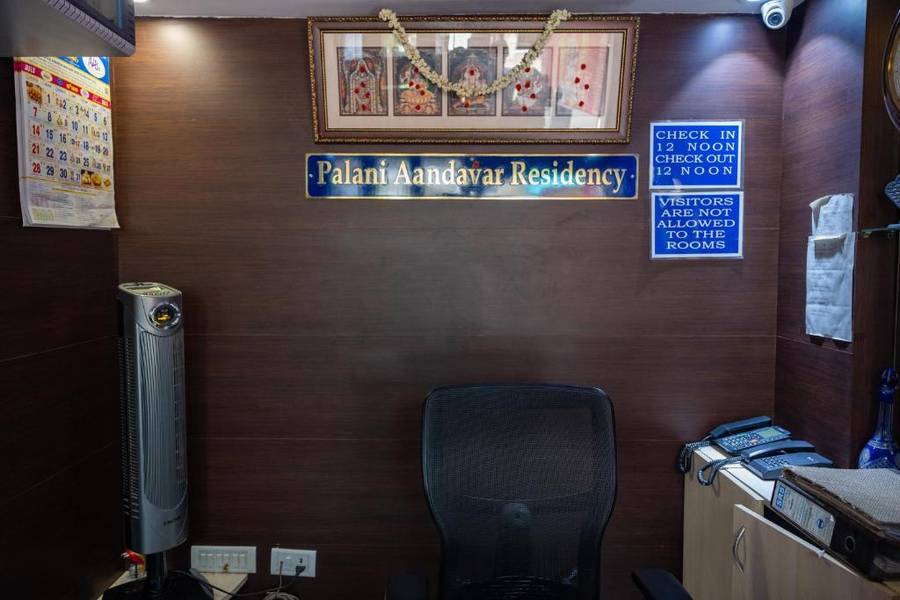 Palani Andavar,Richmond Road,3 star