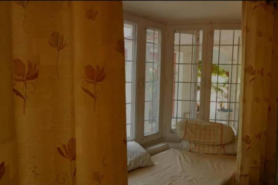 Vacationbuddy 2 Bhk Aravalli Hill View In Gurugram,,3 star