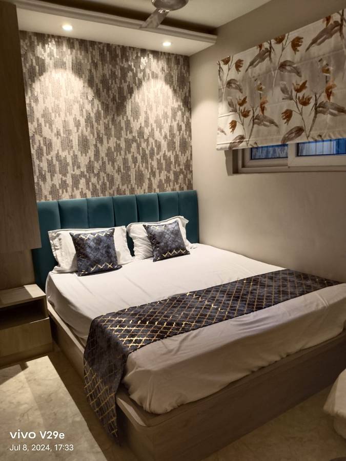 hotel h inn varanasi