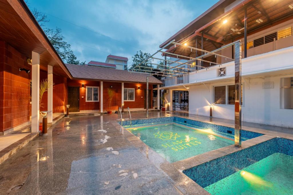 seasons suites hbr