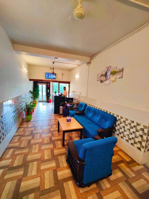 488 The Nook,Kalinganagar,3 star