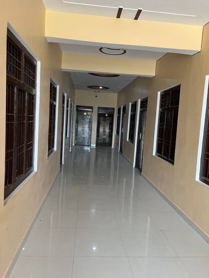 Shree Raj Homestay,Faizabad,2 star