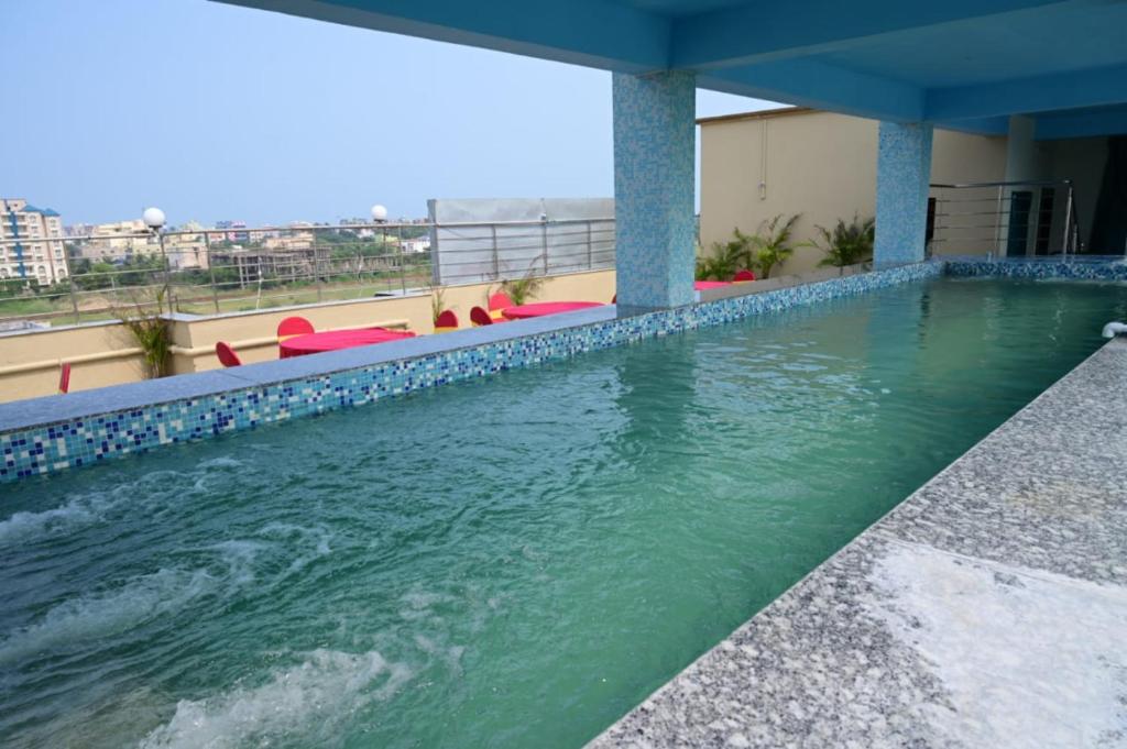 coral suites puri
