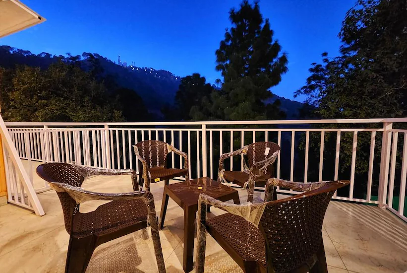 Kukoos Nest Kasauli,Upmohal Dubla,3 star