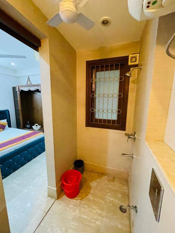 fortune home service apartment 4bhk j 191 saket
