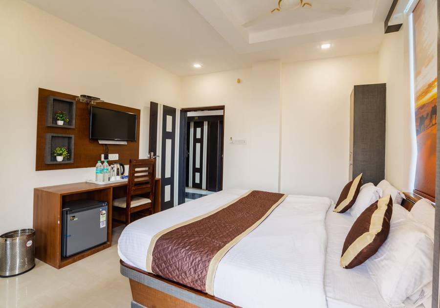 The Purus Hotel,,3 star
