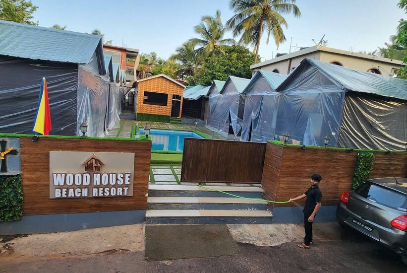 Wood House Beach Resort,Calangute,3 star