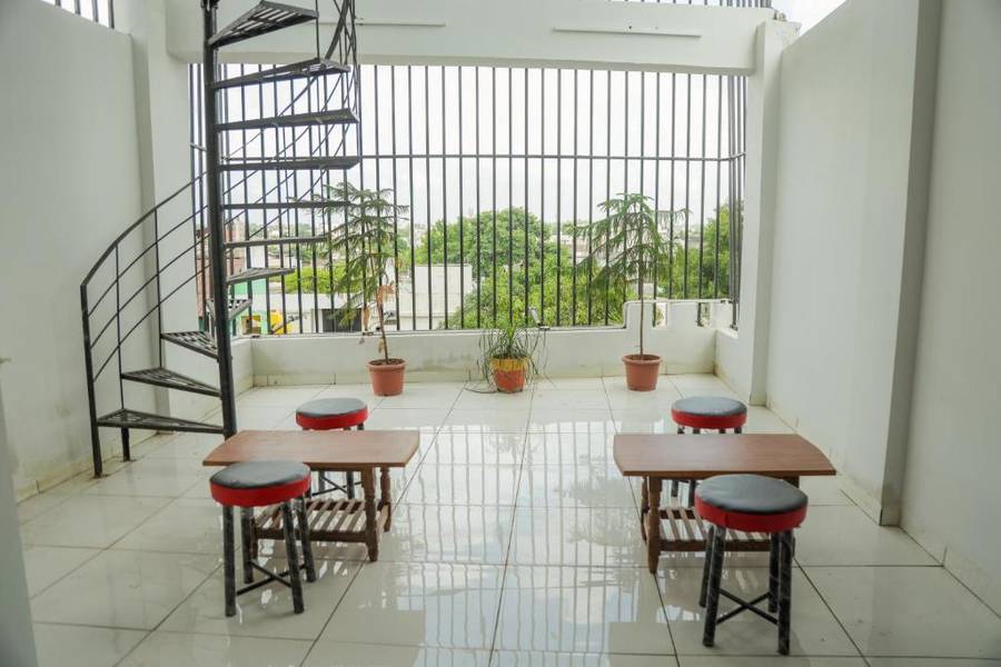 hotel dev krishna palace