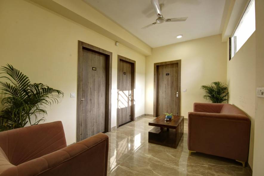 Limewood Stay Gold 1Bhk Apartment - Artemis Hospital,Sector 57,3 star
