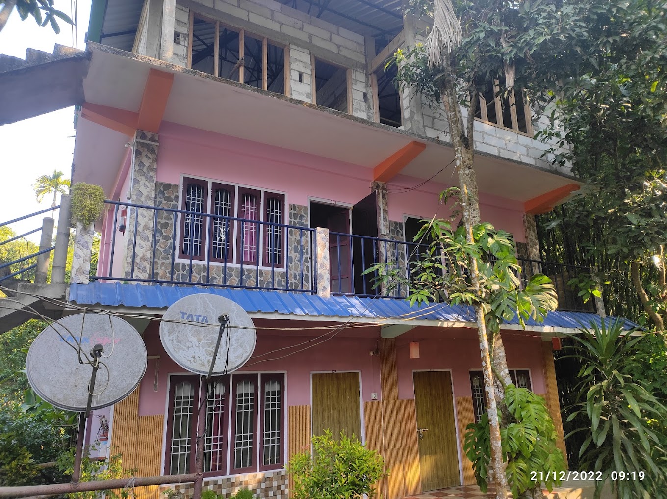 boras home stay kaziranga