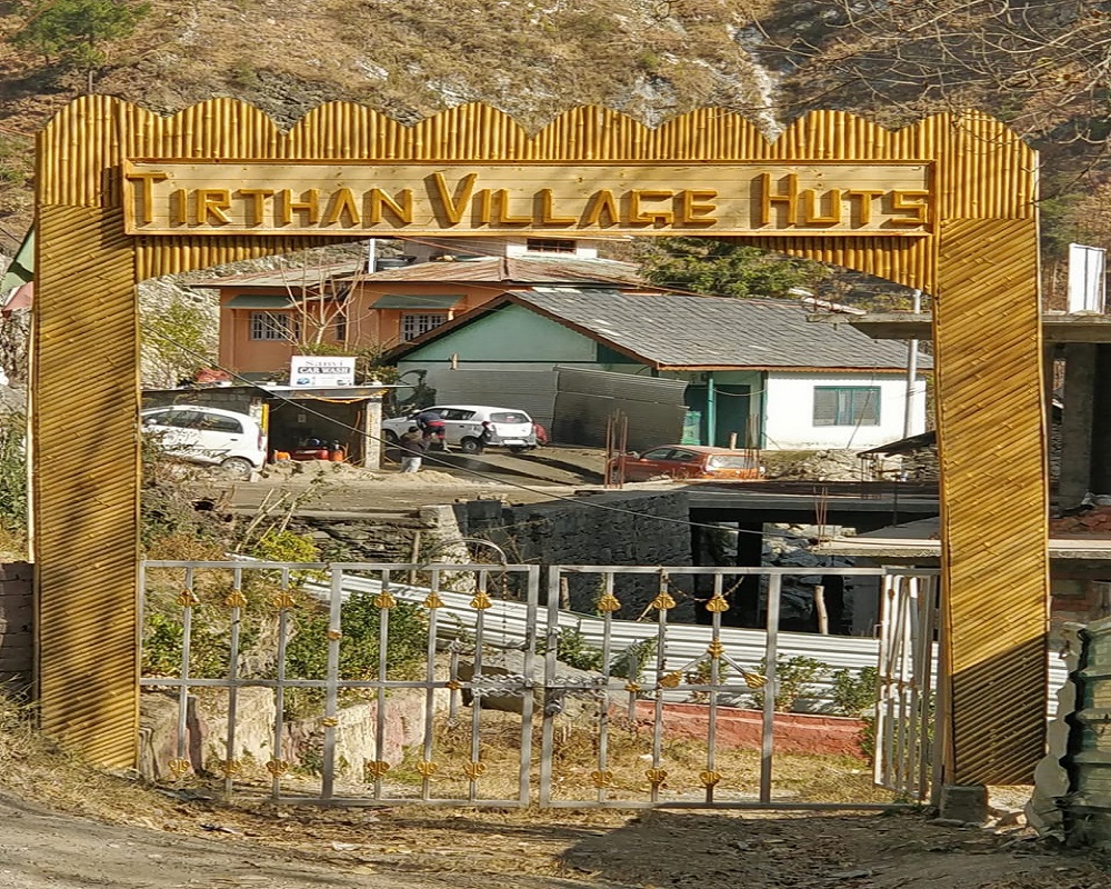 Tirthan Village Huts
