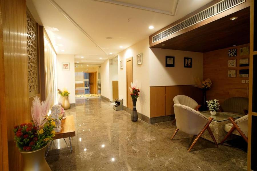 Hotel Sakura Gold By Maps Group,Sector 68,4 star