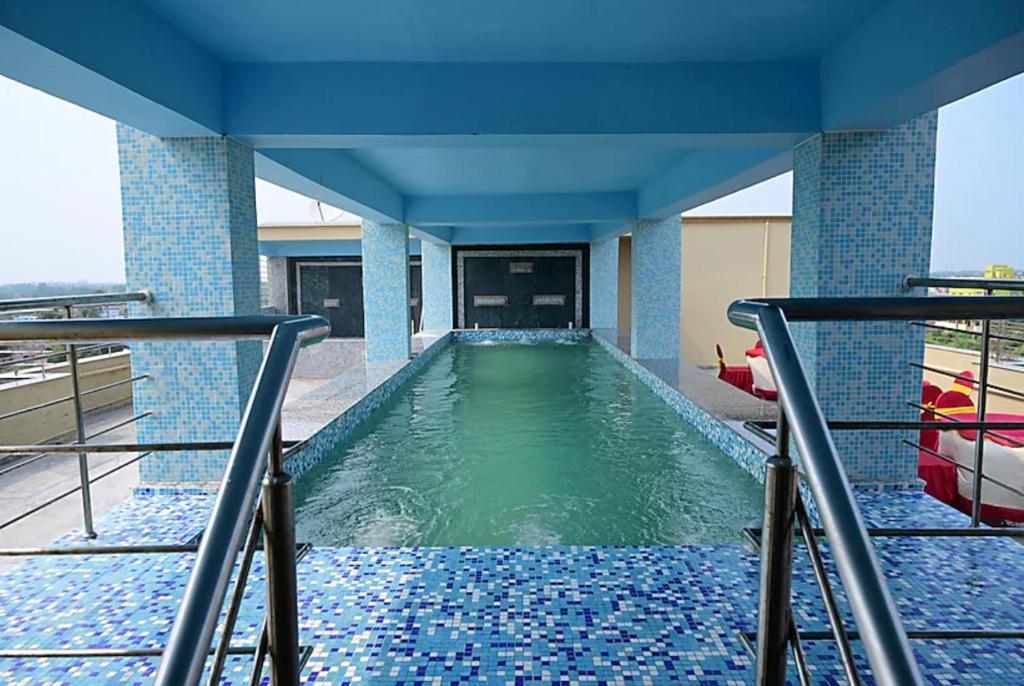 coral suites puri