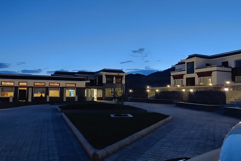 angkasa ladakh resort